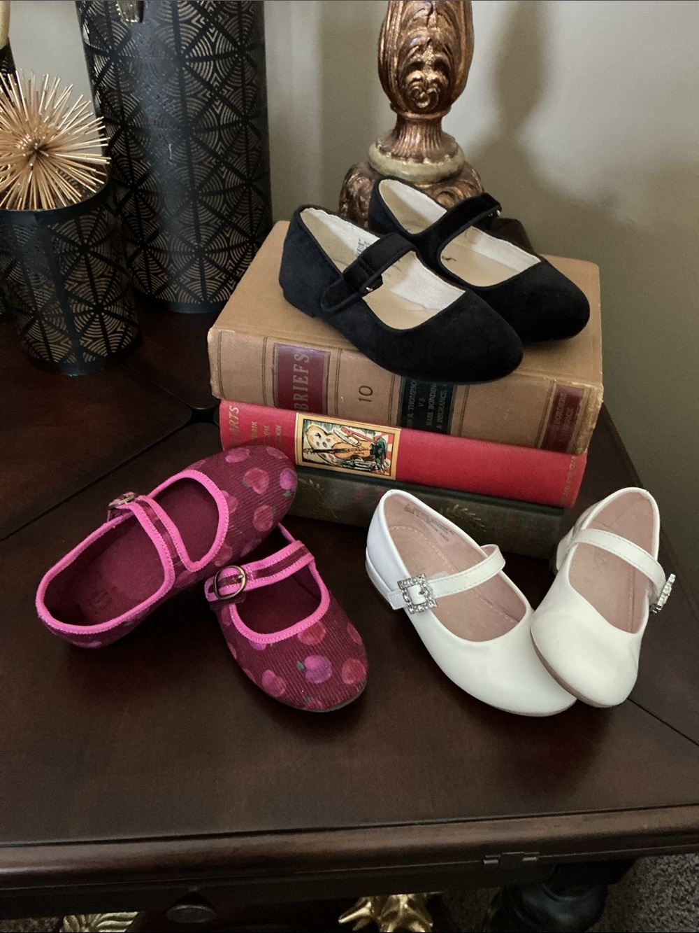 Girls -Sz 9- Mary Jane SHOES Bundle Toddler ~ 3 Pairs - White, Black, Pink - Picture 16 of 16